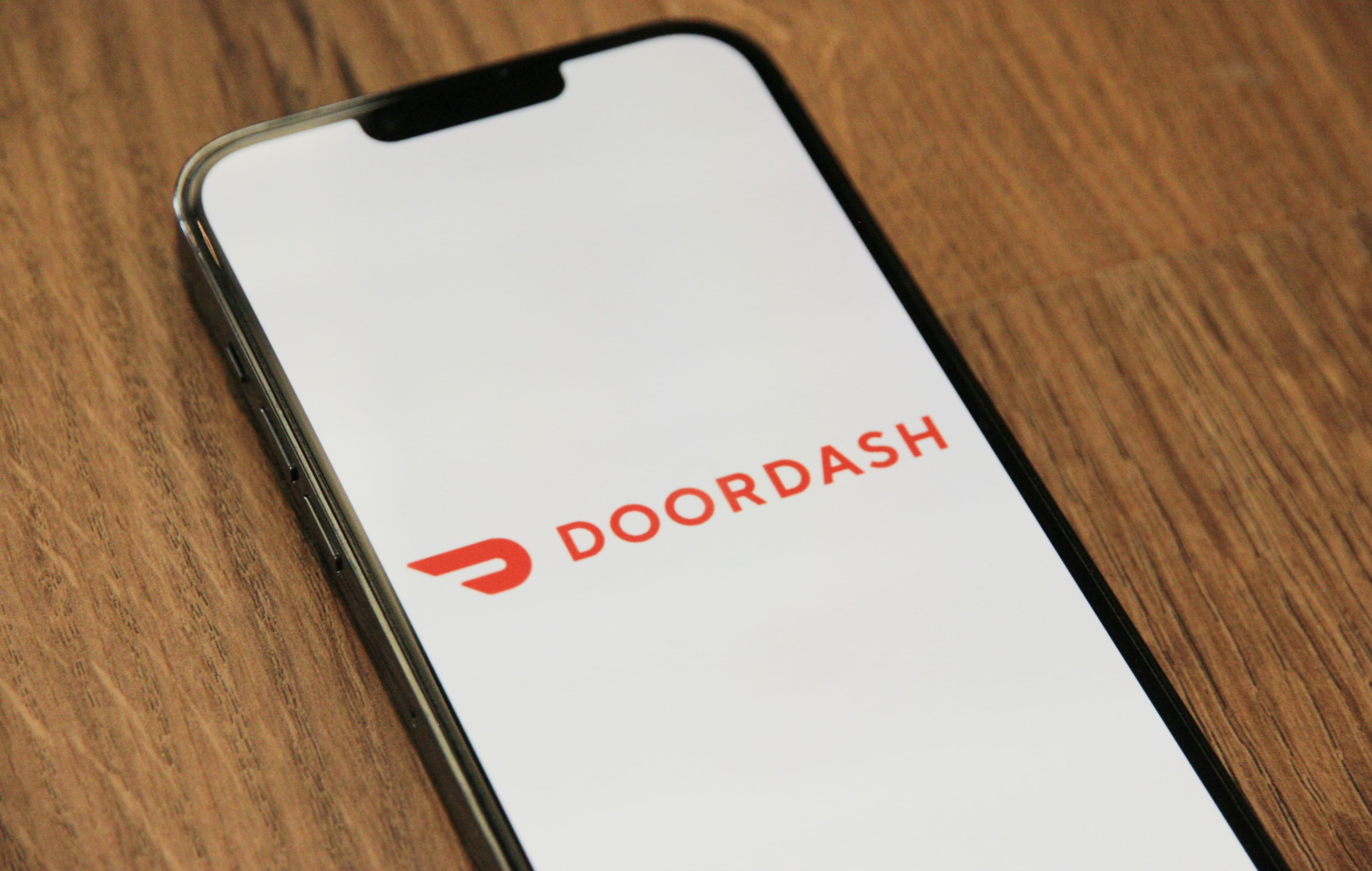 Jim Cramer on DoorDash: “I Like the Company and Management Very Much”